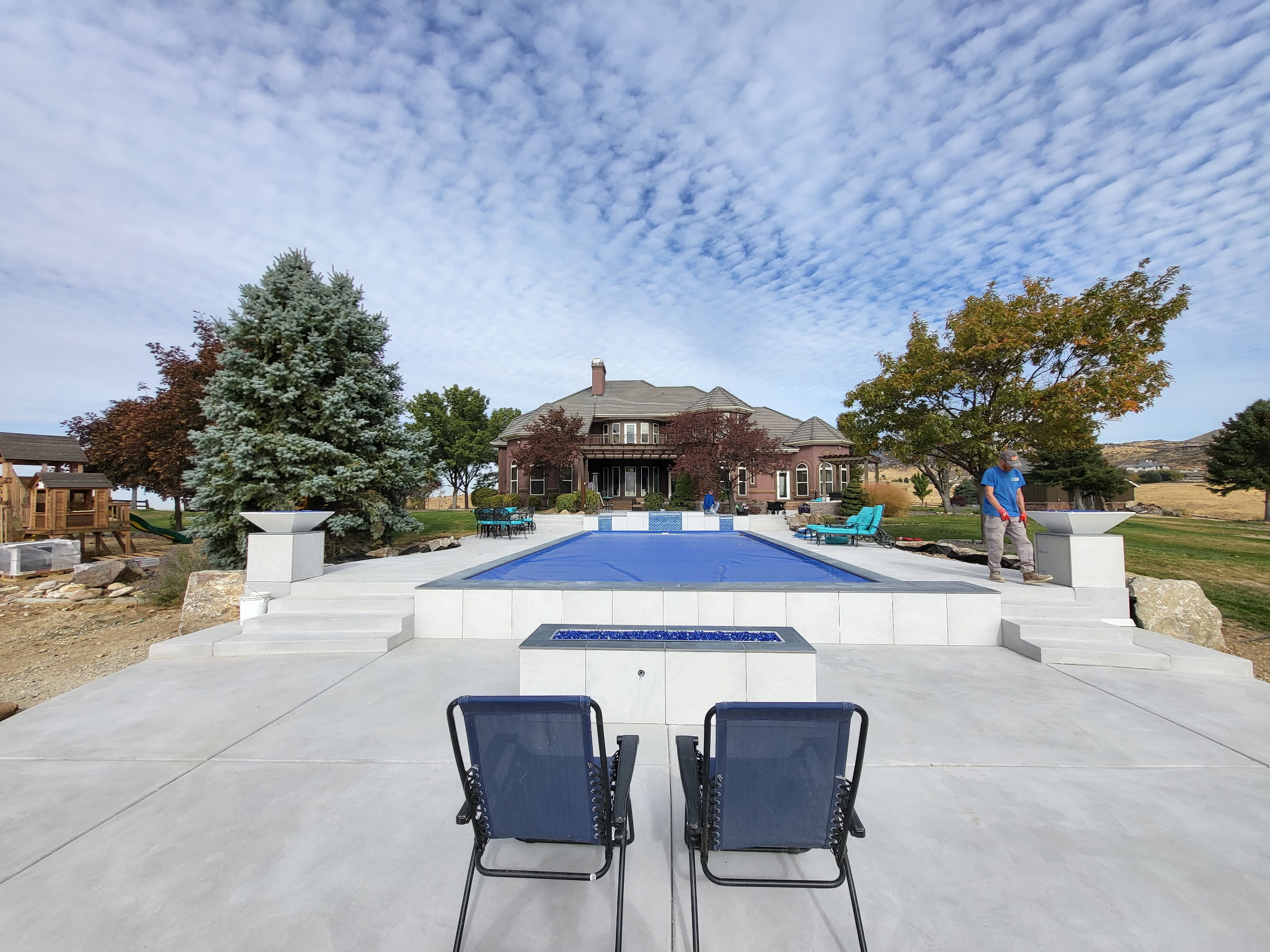 Beautiful backyard pool built by Universal Pools in Boise Idaho